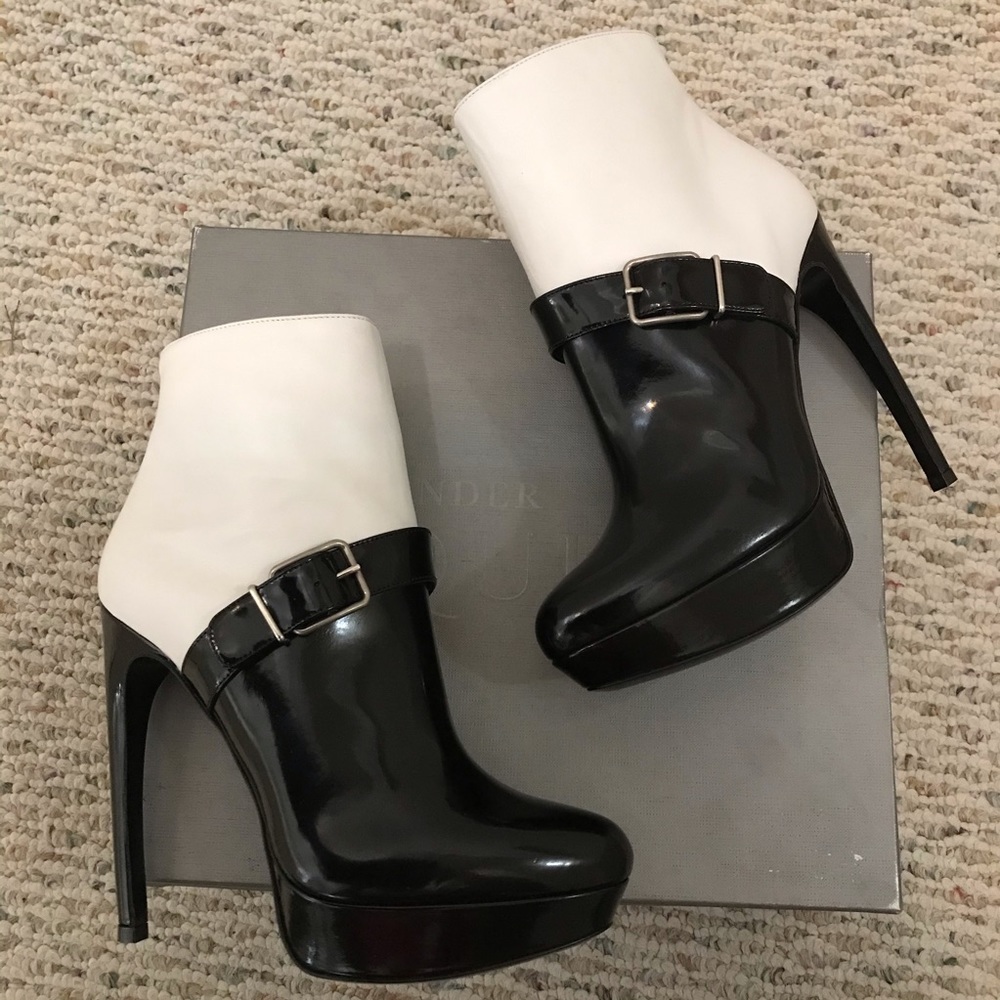 ๐ Alexander McQueen platform ankle boots booties - Picture 1 of 8